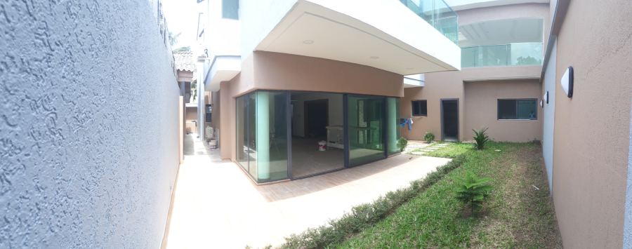 Villa Doumbia — vue 01.jpg
