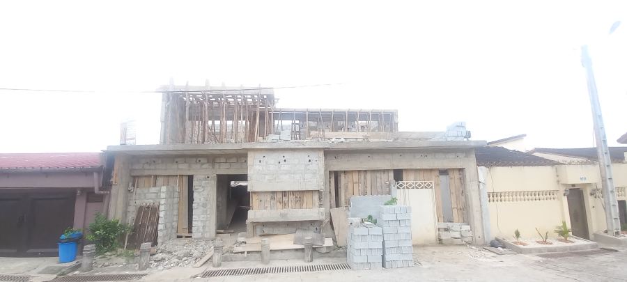 Villa Kouakou — vue 06.jpg